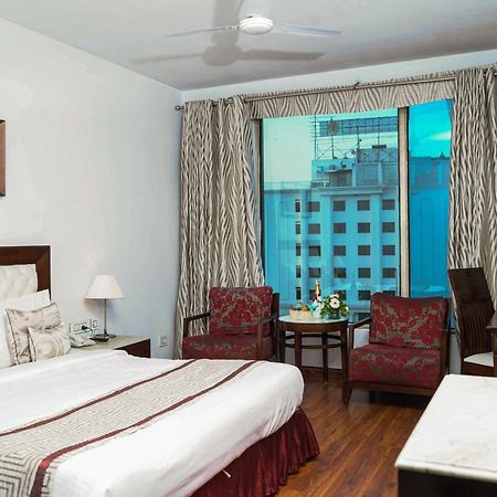 Treehouse Queens Pearl Gurgaon Extérieur photo