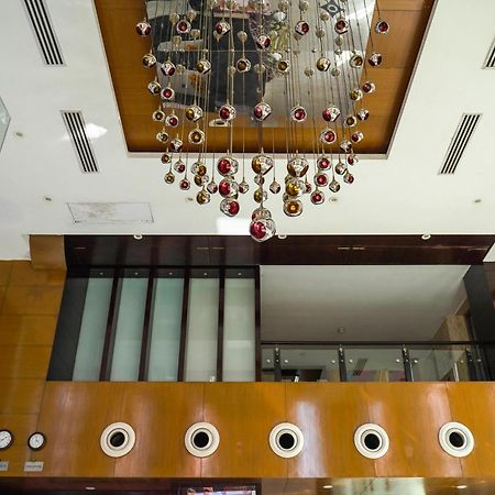 Treehouse Queens Pearl Gurgaon Extérieur photo